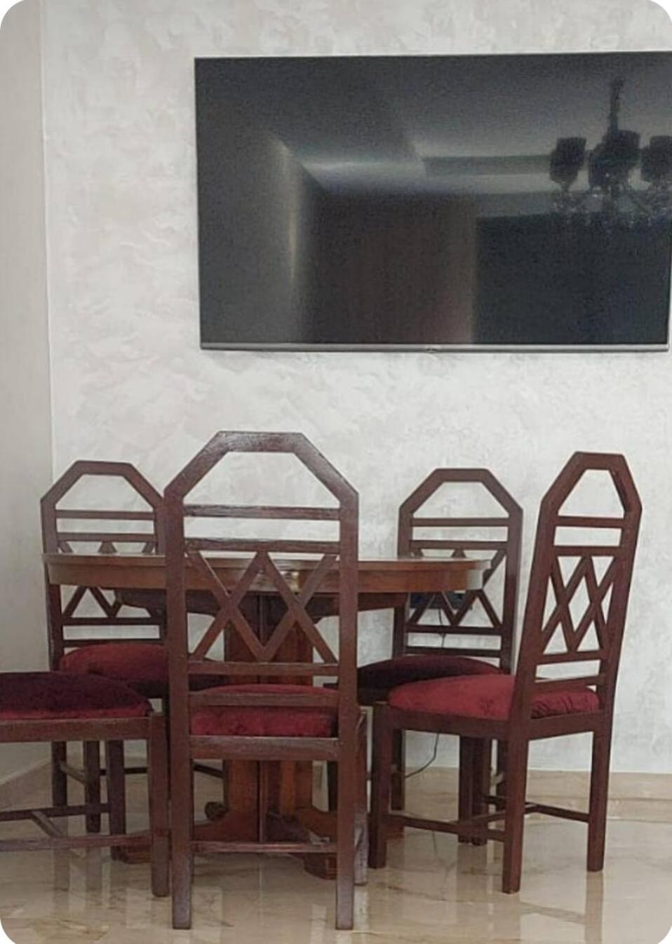 Bay Apartment